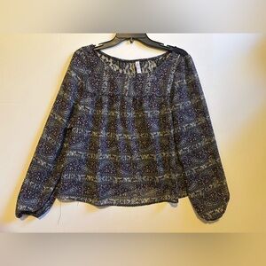 Paisley Print Women's Top - Black and White